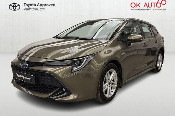 Ruskea (beige) Käytetty 2020 Toyota Corolla Active Farmari | 25 400 € (Perustarjous) - Kuva 1/4
