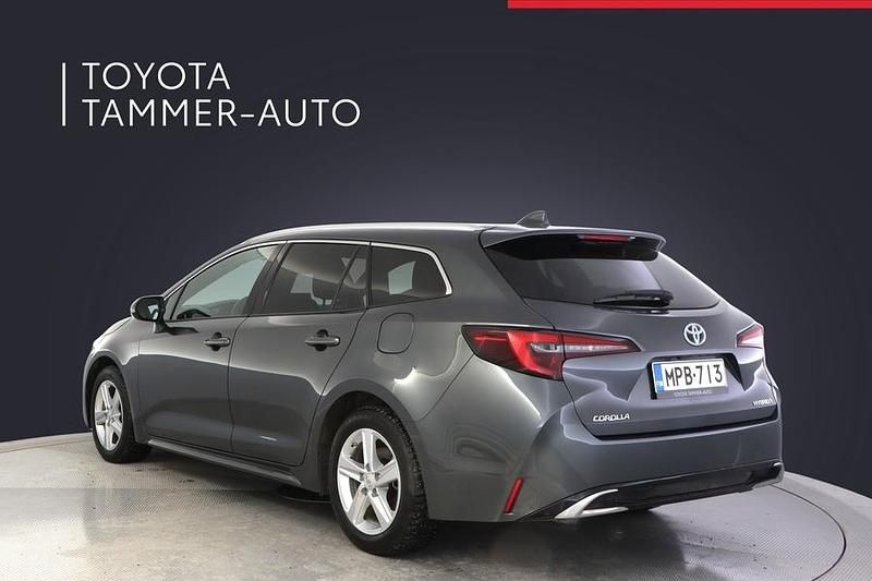 Käytetty Toyota Corolla Edition 140 HP (102 kW) 2023 Harmaa Farmari