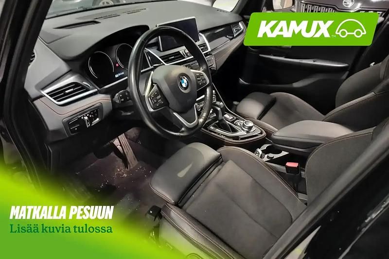 Käytetty BMW 225 Active Tourer Sport Line 136 HP (100 kW) 2020 Musta Tila-auto