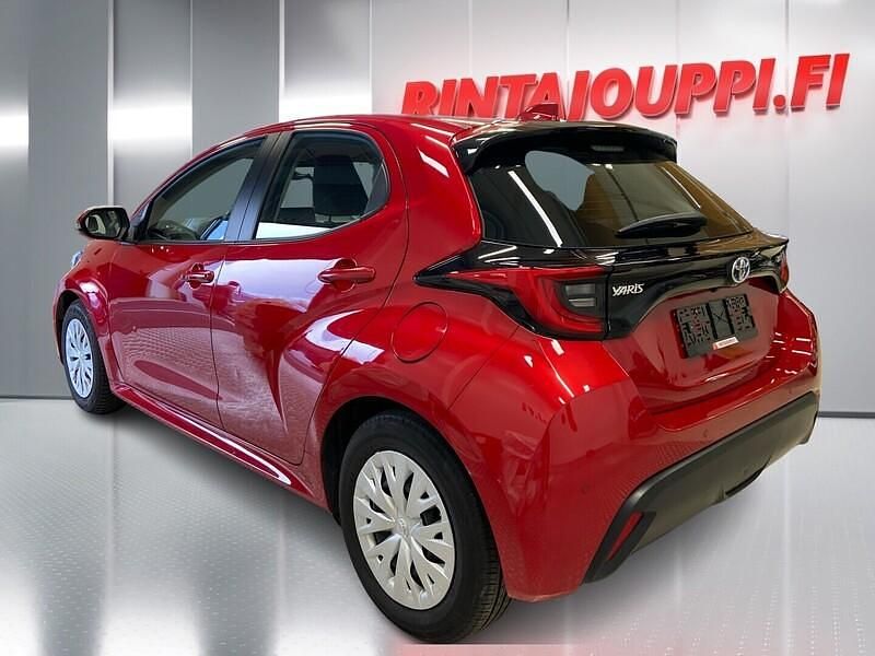 Käytetty Toyota Yaris Hybrid Style 116 HP (85 kW) 2023 Viistoperä