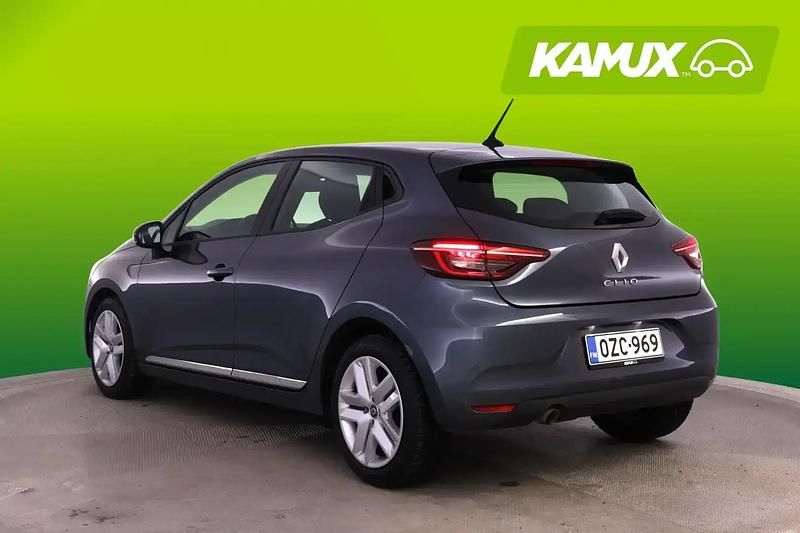 Käytetty Renault Clio V 91 HP (66 kW) 2022 Hopea / harmaa Sedan
