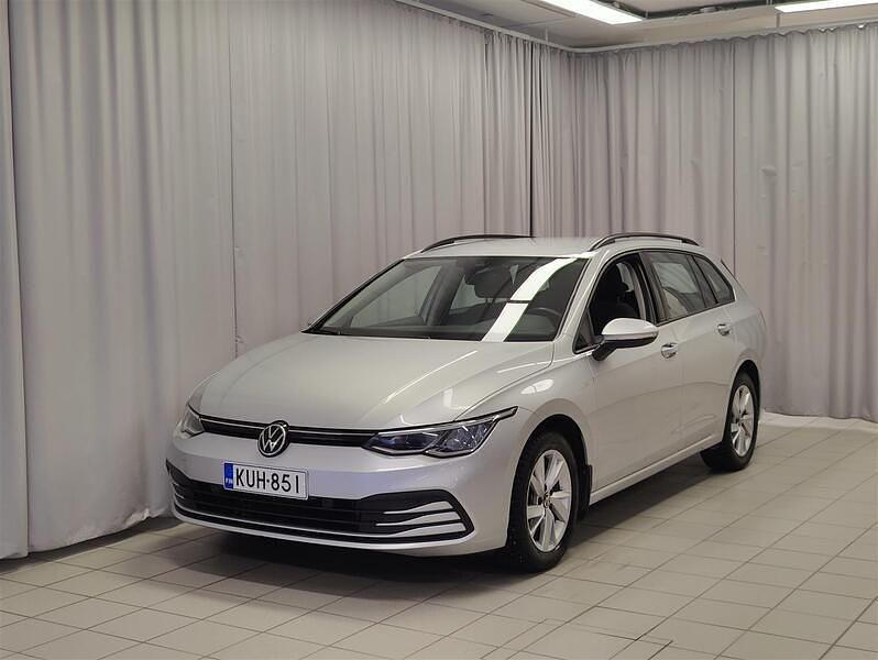 Käytetty VW Golf VIII 110 HP (80 kW) 2021 Hopea Farmari