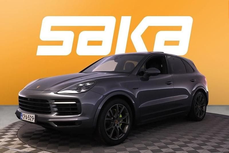 Käytetty Porsche Cayenne Sport 462 HP (339 kW) 2019 Katumaasturi