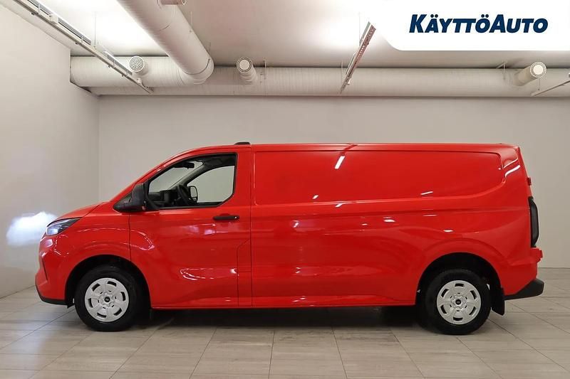 Käytetty Ford Transit Custom Trend 136 HP (100 kW) 2024 Race red Van