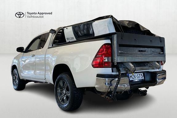 Käytetty Toyota HiLux Active 150 HP (110 kW) 2021 Ewp Nouto
