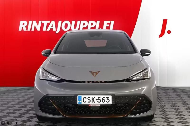 Käytetty Cupra Born e-Boost 169 kW (231 HP) 2022 Harmaa Viistoperä
