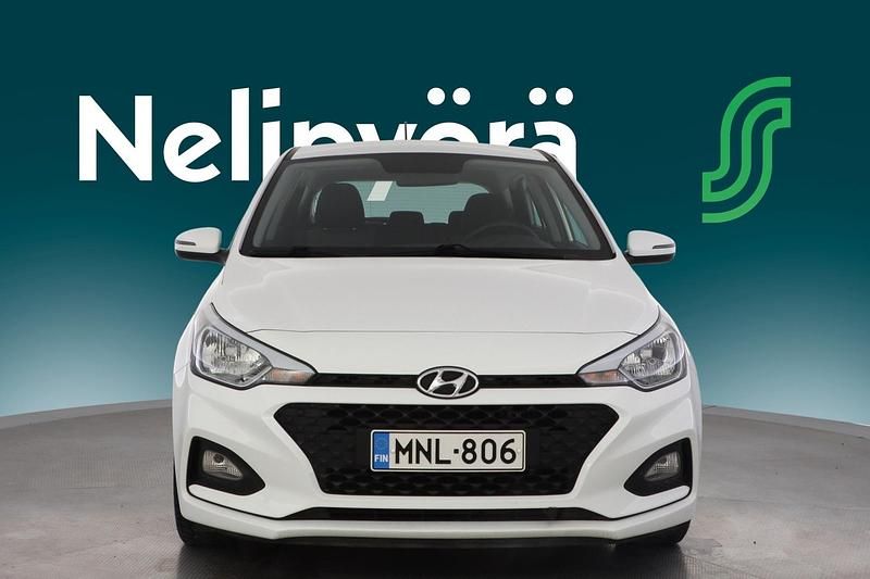 Käytetty Hyundai i20 101 HP (74 kW) 2020 Valkoinen Viistoperä
