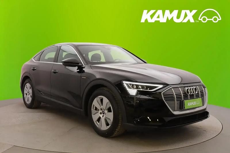 Käytetty Audi e-tron Sportback S-Line 230 kW (313 HP) 2022 Musta Katumaasturi