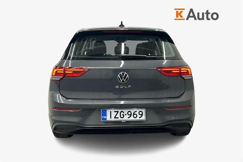 Käytetty VW Golf VIII 110 HP (80 kW) 2021 Harmaa Viistoperä