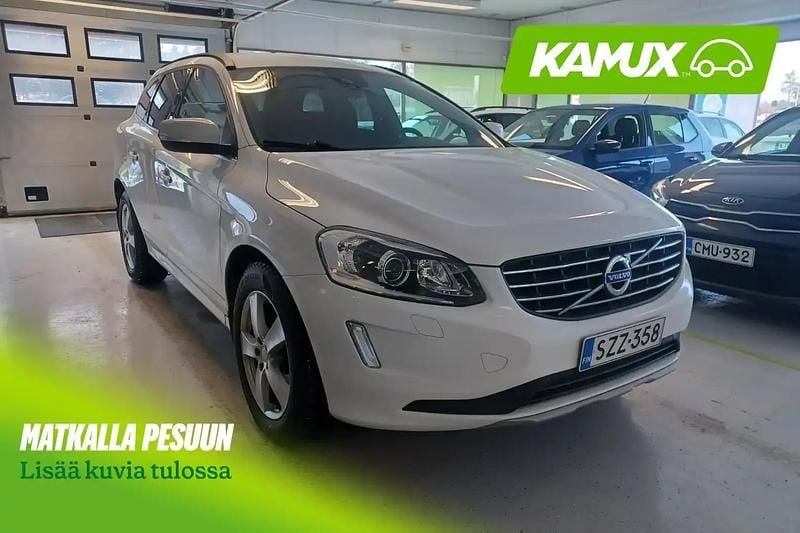 Käytetty Volvo XC60 Momentum 190 HP (139 kW) 2016 Valkoinen Katumaasturi