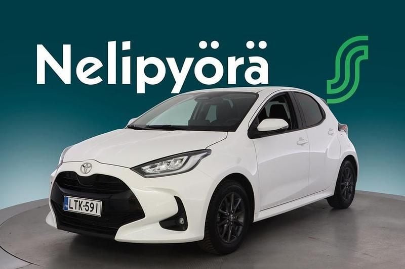 Valkoinen Käytetty 2025 Toyota Yaris Hybrid Plus Viistoperä | 23 890 € (Hyvä tarjous) - Kuva 1/3