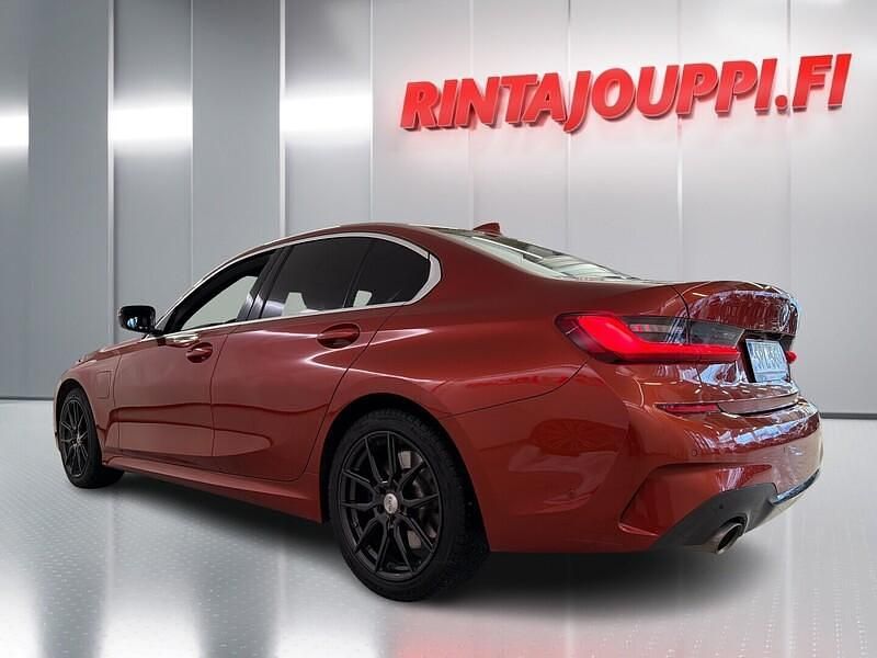 Käytetty BMW 330e M Sport 184 HP (135 kW) 2020 Sedan