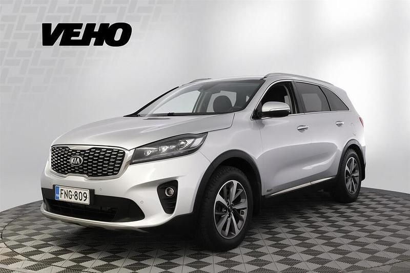 Hopea Käytetty 2018 Kia Sorento EX Katumaasturi | 15 800 € (Supertarjous) - Kuva 1/4