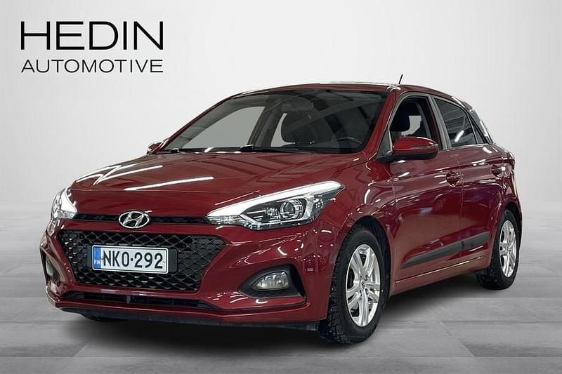 Käytetty Hyundai i20 Style 120 HP (88 kW) 2019 Viistoperä