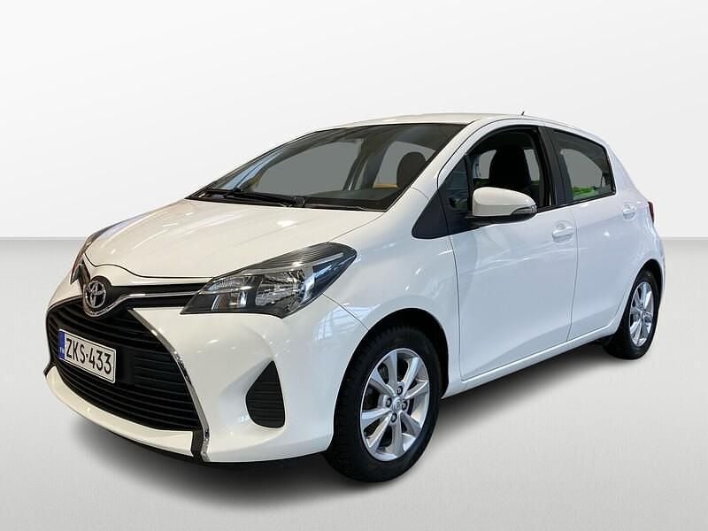 Käytetty Toyota Yaris Active 99 HP (72 kW) 2015 Valkoinen Viistoperä