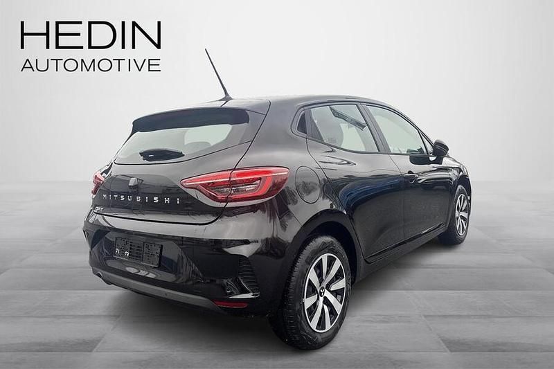 Uusi Mitsubishi Colt Invite 91 HP (66 kW) 2025 Viistoperä