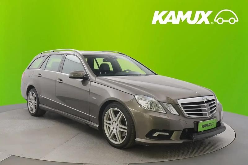 Hopea / harmaa Käytetty 2010 Mercedes E350 Farmari | 9 800 € (Perustarjous) - Kuva 1/4