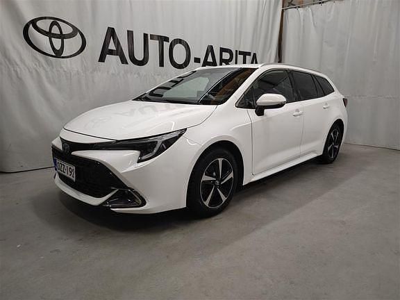 Valkoinen Käytetty 2023 Toyota Corolla Edition Farmari | 28 900 € (Perustarjous) - Kuva 1/4