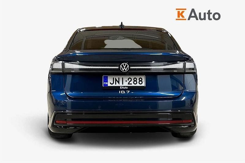 Käytetty VW ID.7 Pro 210 kW (286 HP) 2024 Viistoperä