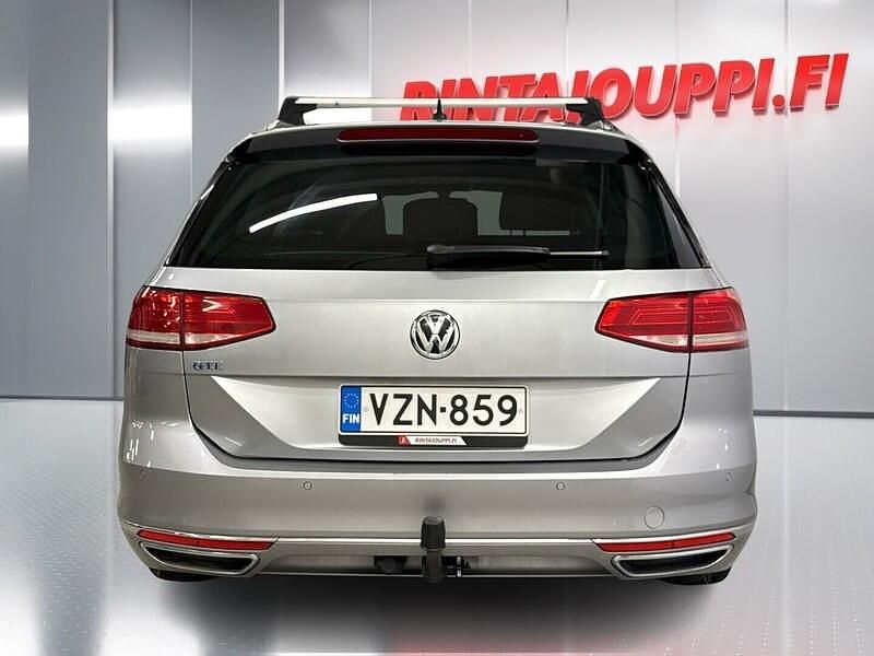 Käytetty VW Passat Comfortline 218 HP (160 kW) 2018 Sininen Farmari