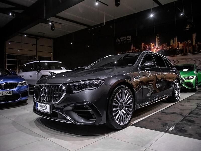Käytetty Mercedes E53 AMG AMG 2025 Harmaa Farmari