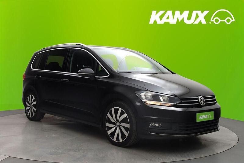 Käytetty 2019 VW Touran Highline Tila-auto | 22 790 € (Perustarjous) - Kuva 1/3