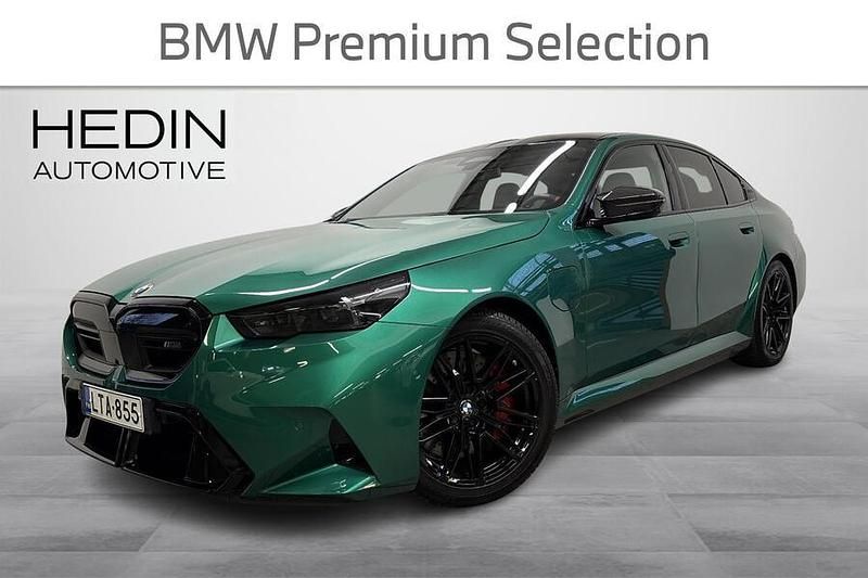 Vihreä Käytetty 2025 BMW M5 Sedan | 169 900 € - Kuva 1/4