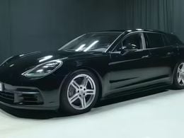 Porsche Panamera 4