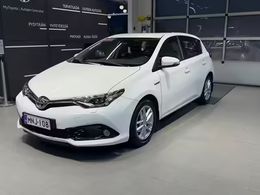 Toyota Auris Hybrid