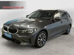 BMW 330e