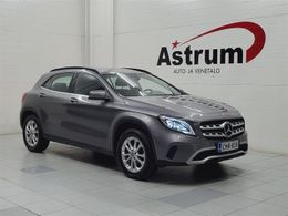 Mercedes GLA180