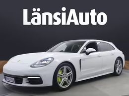 Porsche Panamera 4