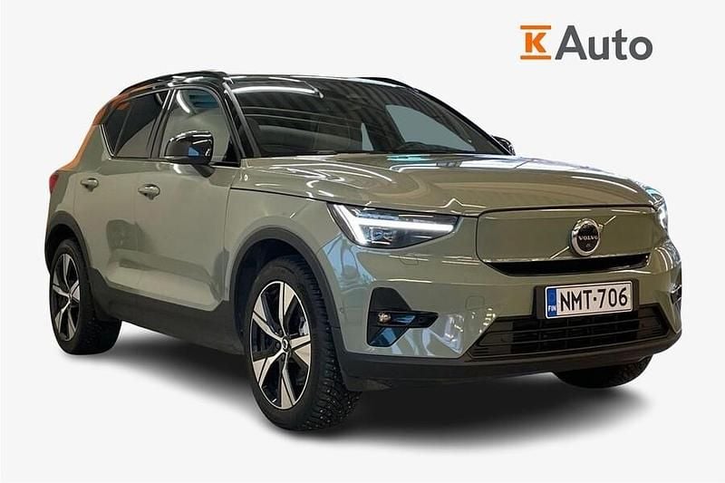 Käytetty Volvo XC40 Ultimate 300 kW (408 HP) 2023 Katumaasturi