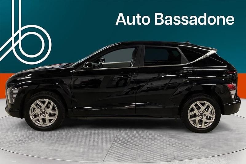 Käytetty Hyundai Kona Comfort 160 kW (218 HP) 2024 Katumaasturi