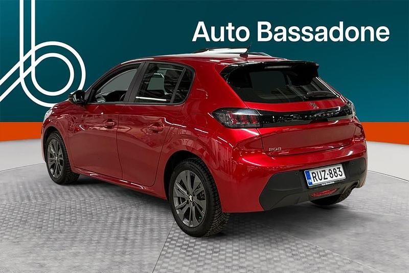 Käytetty Peugeot 208 Style 101 HP (74 kW) 2023 Viistoperä