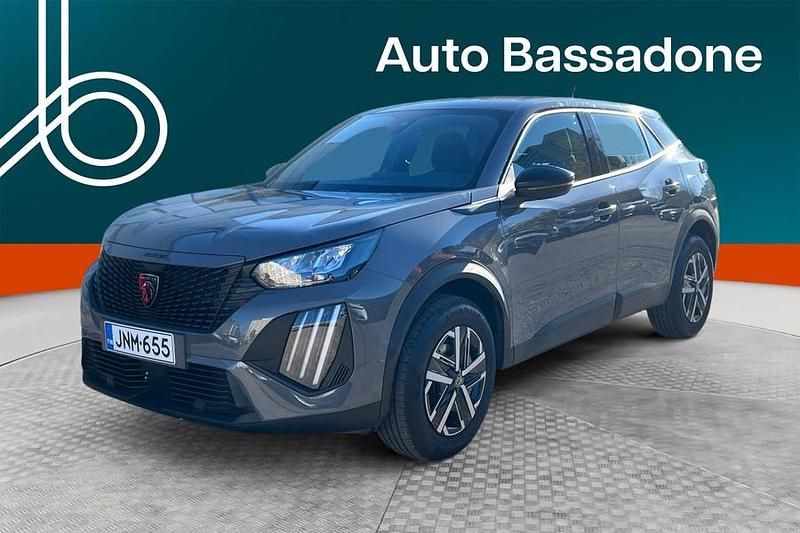 Käytetty Peugeot 2008 Active 131 HP (96 kW) 2023 Katumaasturi