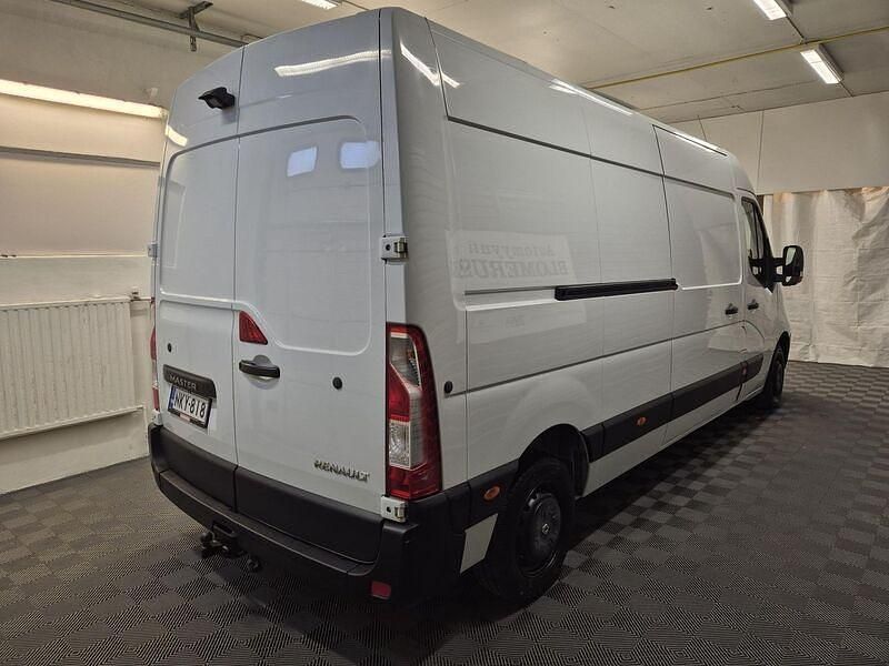 Käytetty Renault Master 146 HP (107 kW) 2018 Van