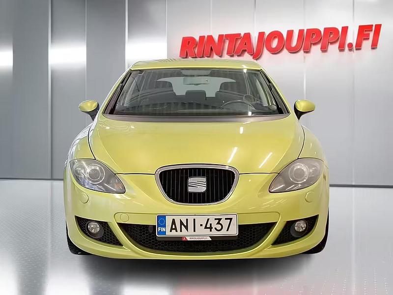 Käytetty Seat Leon Stylance 125 HP (91 kW) 2008 Keltainen Viistoperä