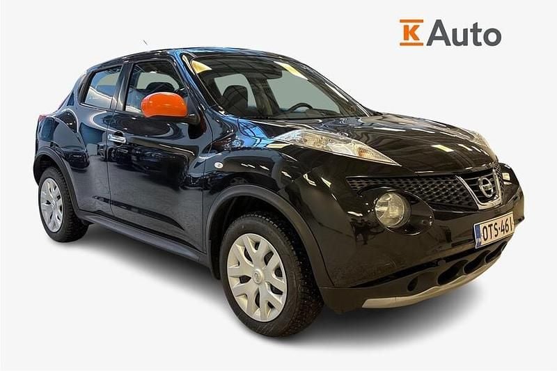 Käytetty Nissan Juke Visia 117 HP (86 kW) 2013 Musta Katumaasturi