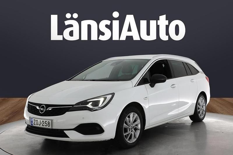 Käytetty Opel Astra Innovation 146 HP (107 kW) 2022 Farmari