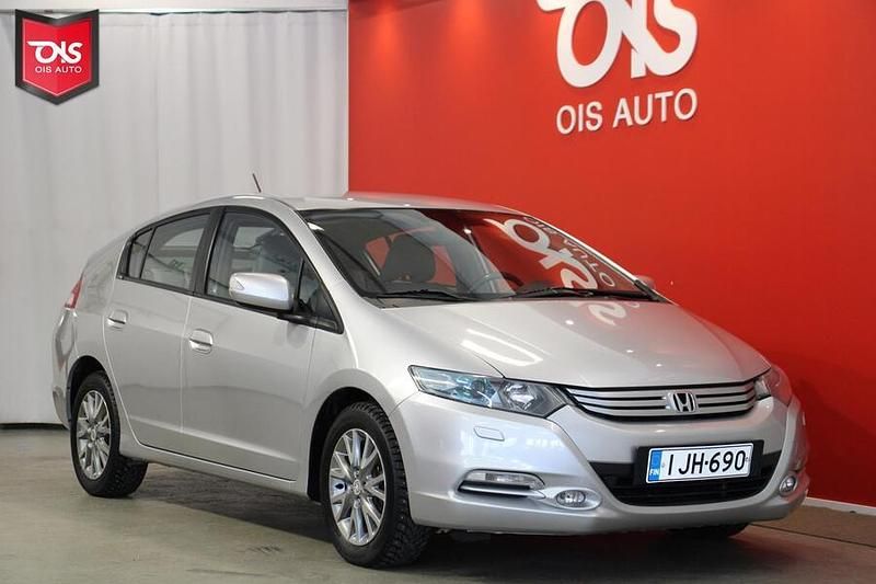 Käytetty Honda Insight Elegance 88 HP (64 kW) 2010 Viistoperä