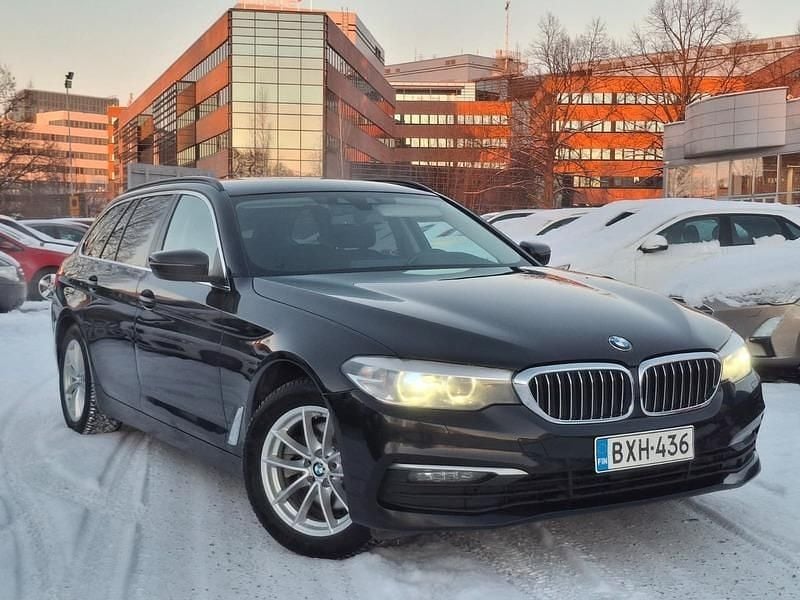 Käytetty BMW 520 190 HP (139 kW) 2019 Musta Farmari