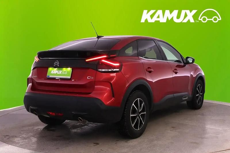 Käytetty Citroën C4 Comfort 131 HP (96 kW) 2023 Punainen Katumaasturi