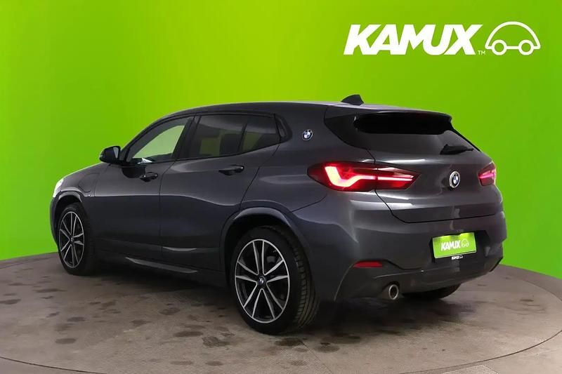 Käytetty BMW X2 M Sport 220 HP (161 kW) 2021 Hopea / harmaa Katumaasturi