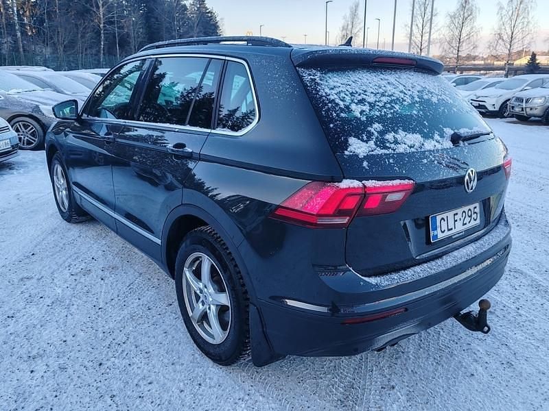 Käytetty VW Tiguan Comfortline 150 HP (110 kW) 2018 Katumaasturi