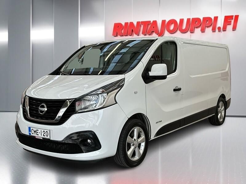 Käytetty Nissan NV300 146 HP (107 kW) 2019 Van