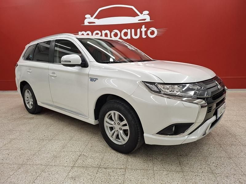 Käytetty 2021 Mitsubishi Outlander P-HEV Active Katumaasturi | 20 950 € (Perustarjous) - Kuva 1/4