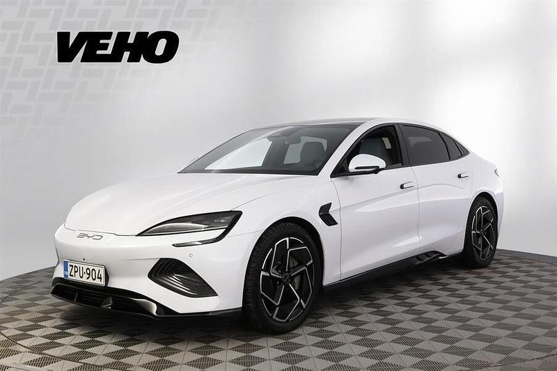 Valkoinen Uusi 2025 BYD Seal Sedan | 47 800 € (Perustarjous) - Kuva 1/4