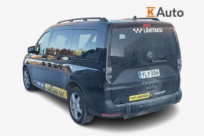 Käytetty VW Caddy Maxi Life Business 122 HP (89 kW) 2023 Musta Tila-auto