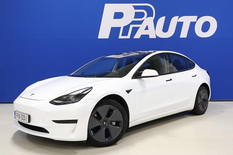 Käytetty 2021 Tesla Model 3 Standard Range Plus Sedan | 26 700 € (Perustarjous) - Kuva 1/4